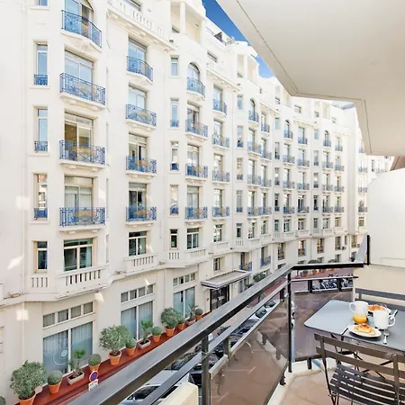 Petit Martinez Yourhosthelper Apartment *