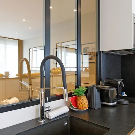 Petit Martinez Yourhosthelper Apartment Cannes